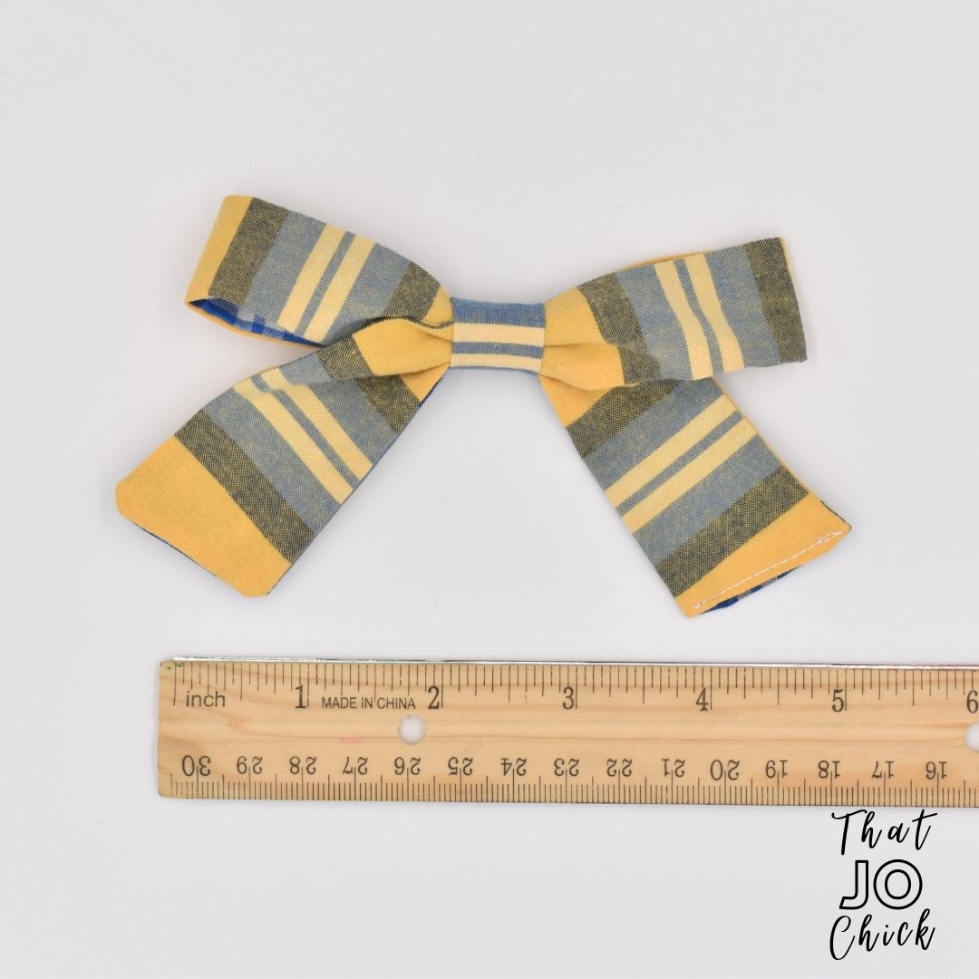 Handmade plaid cotton hair bow