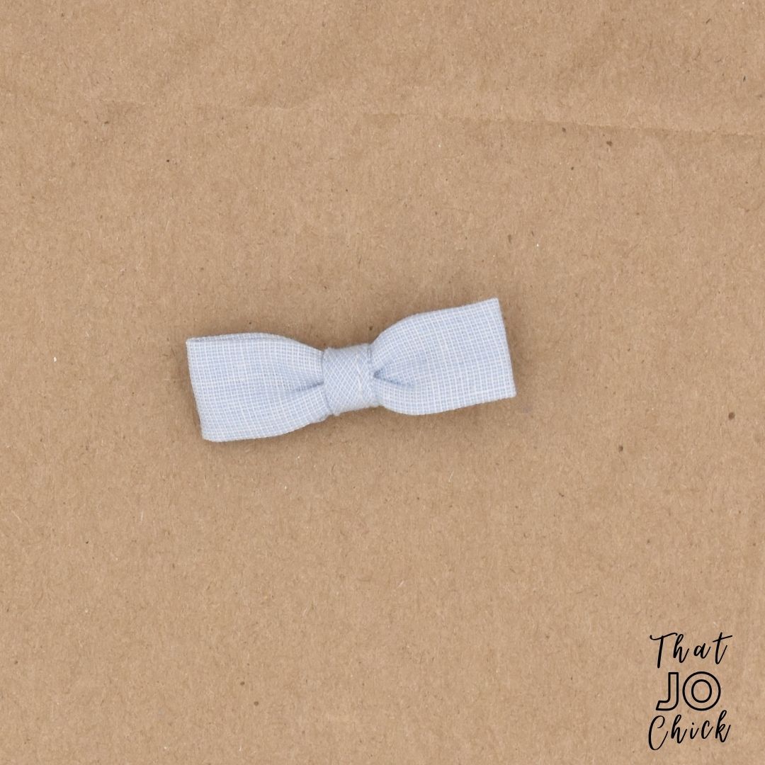 blues hair bow